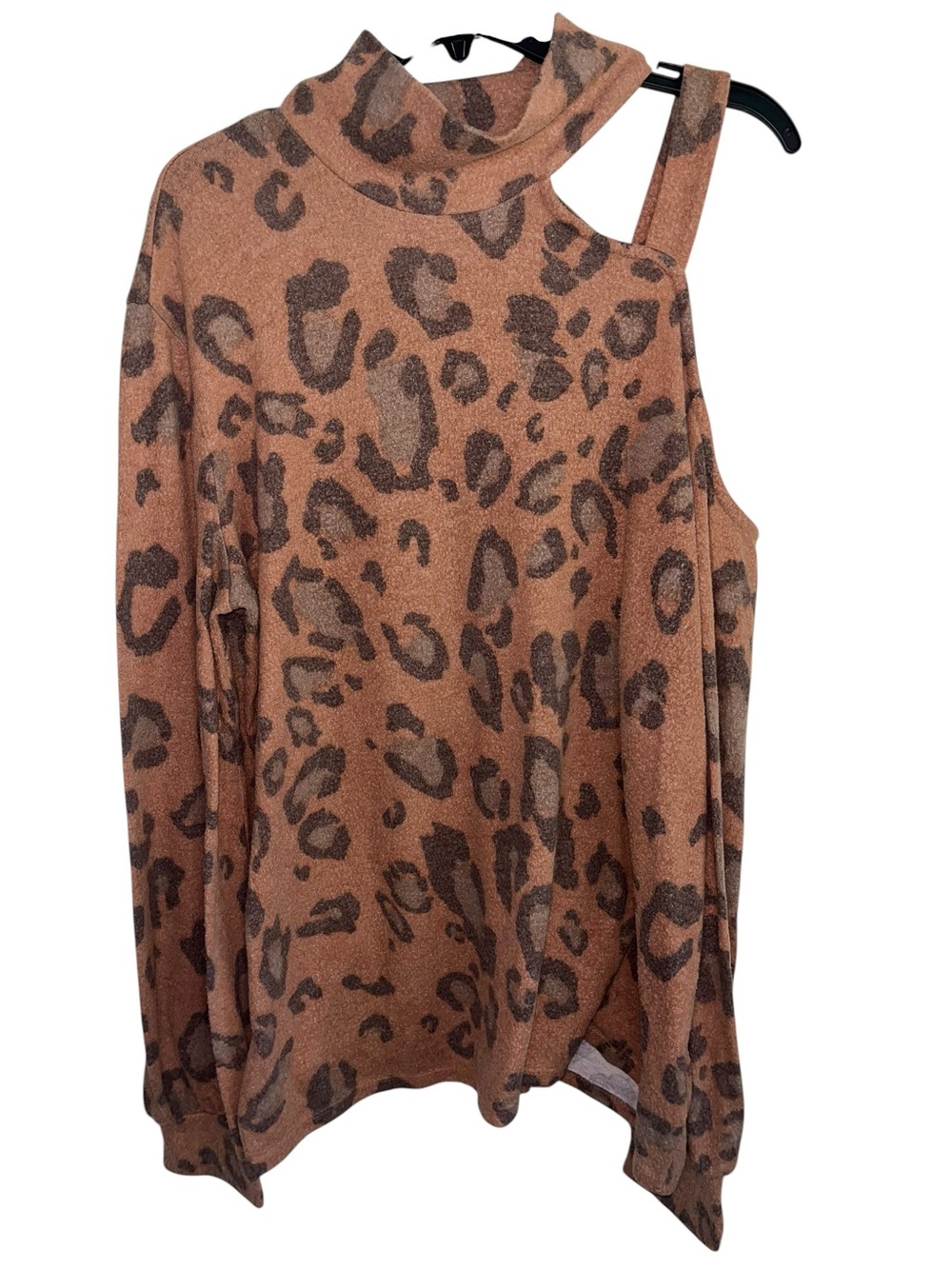 Blue Buttercup Women’s Large Leopard Print Cold Shoulder Cowl Neck Top